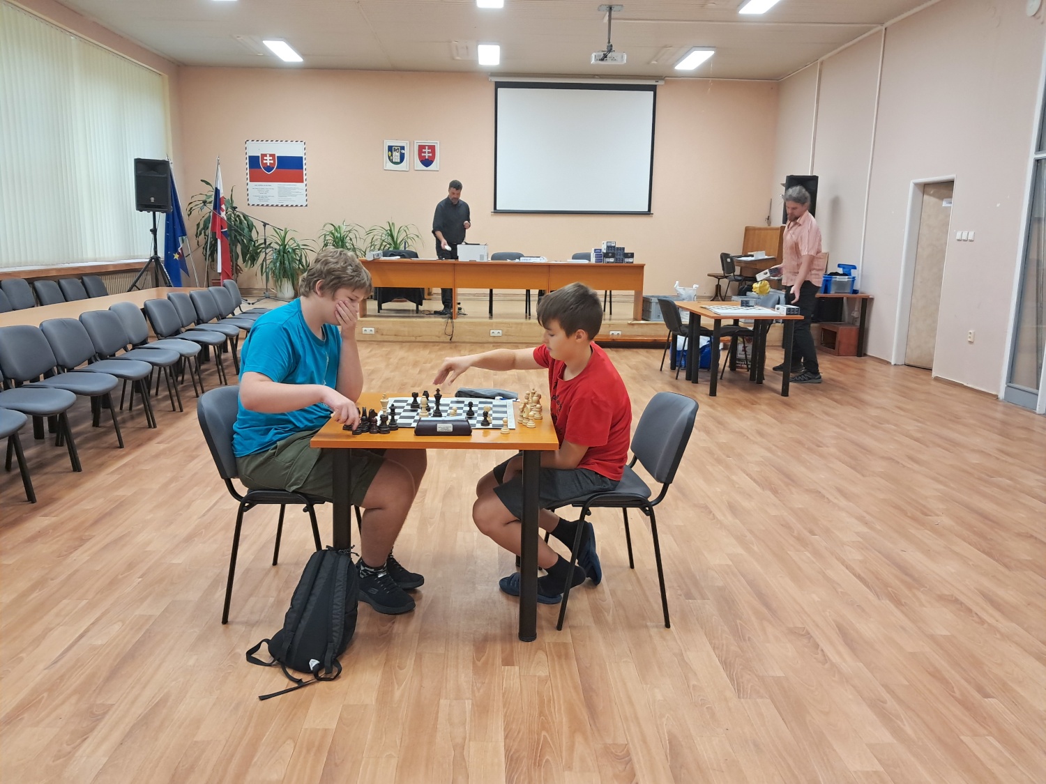 posledný hrajúci hráči na turnaji Open Dúbravan